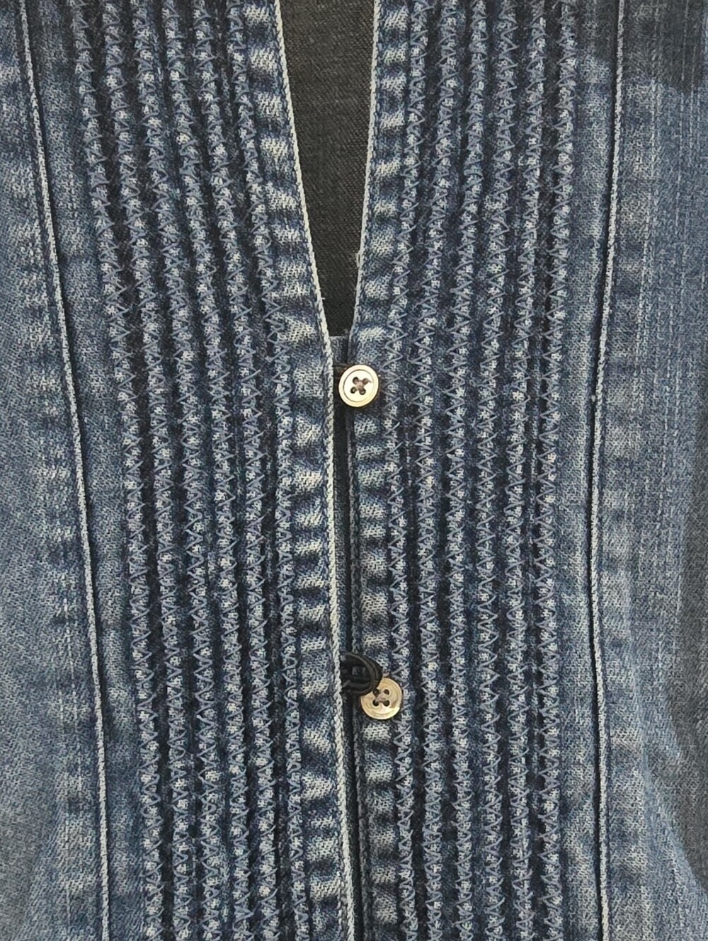 Chambray Harold's Womens Denim Button-Up Top Sz 6 Blue Solid Collared 3/4 Sleeve - Picture 3 of 6